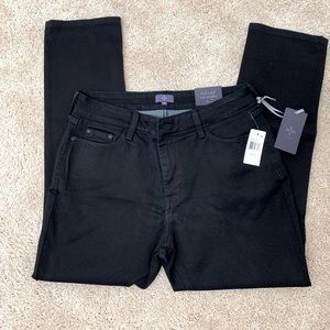 NWT NYDJ black pants